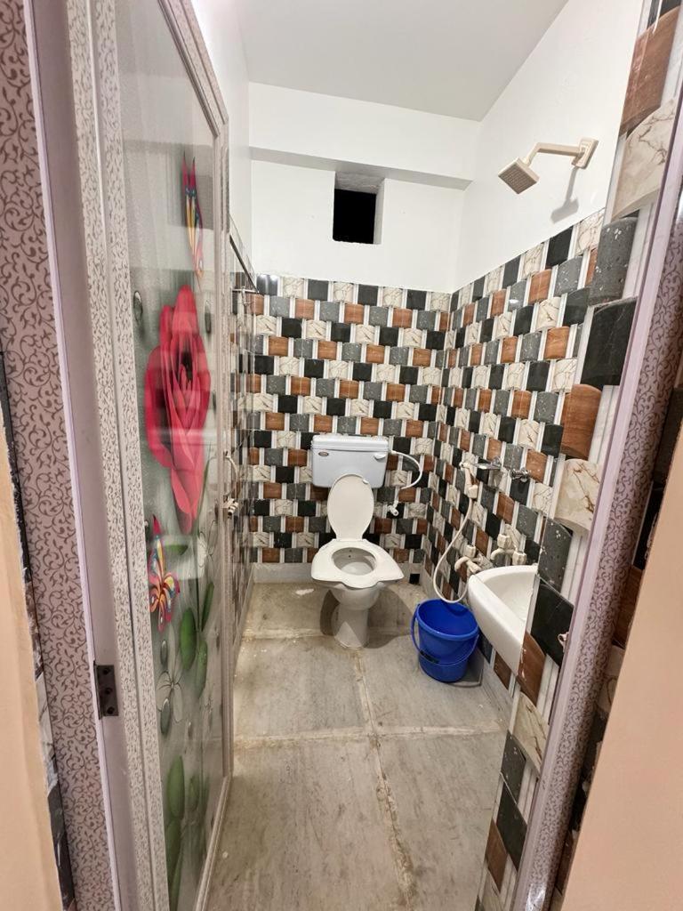 Hotel Amarnath Bakkhali Buitenkant foto